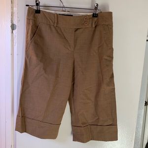 BCBGMaxAzria Wool Knee-Length Shorts (Size 2)